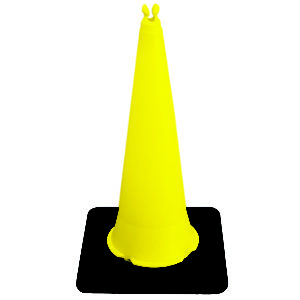 1M Chain Top Quad Cone Yellow